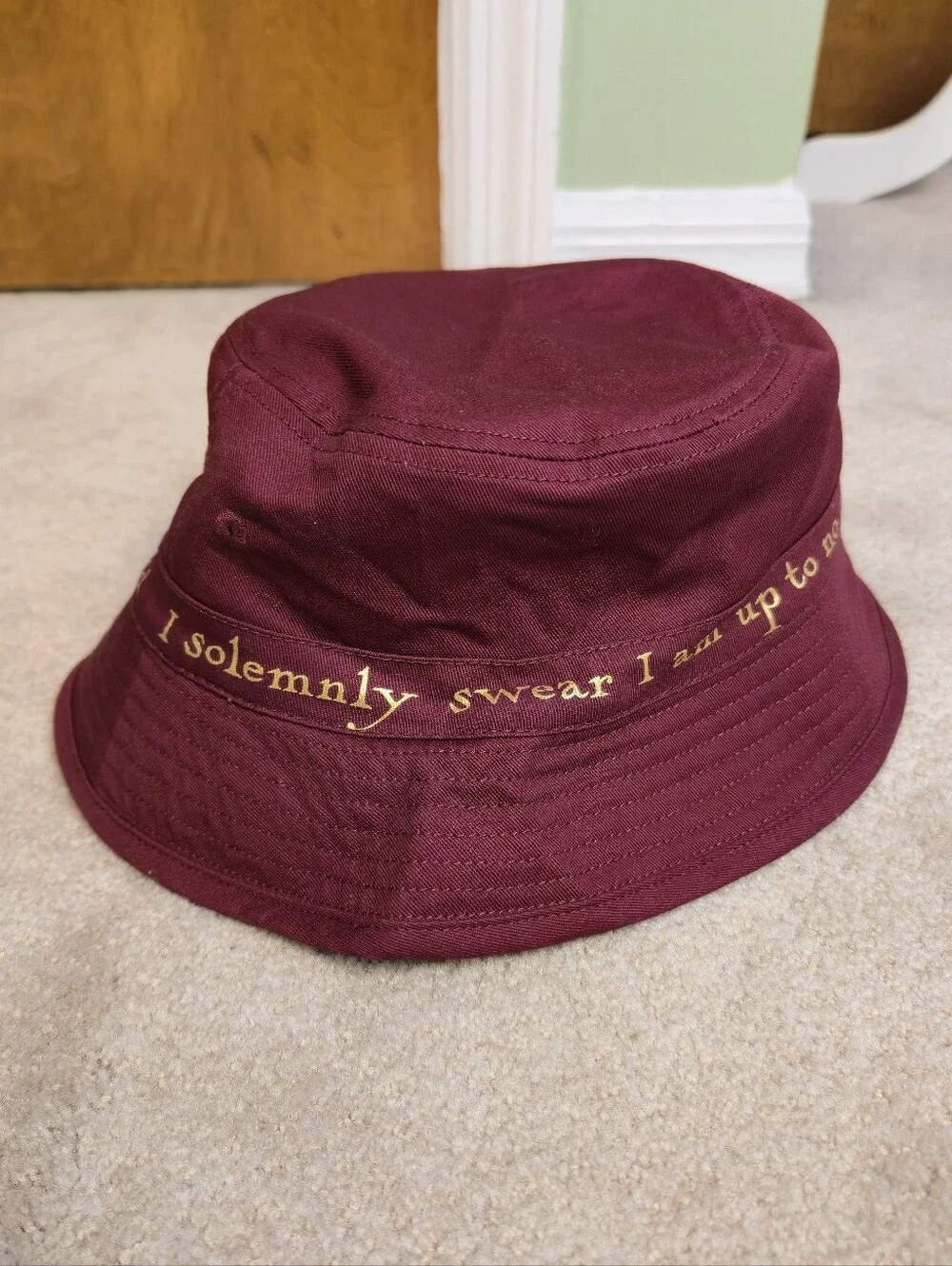 Harry Potter Marauders Map Reversible Bucket Hat Universal Studios Burgundy